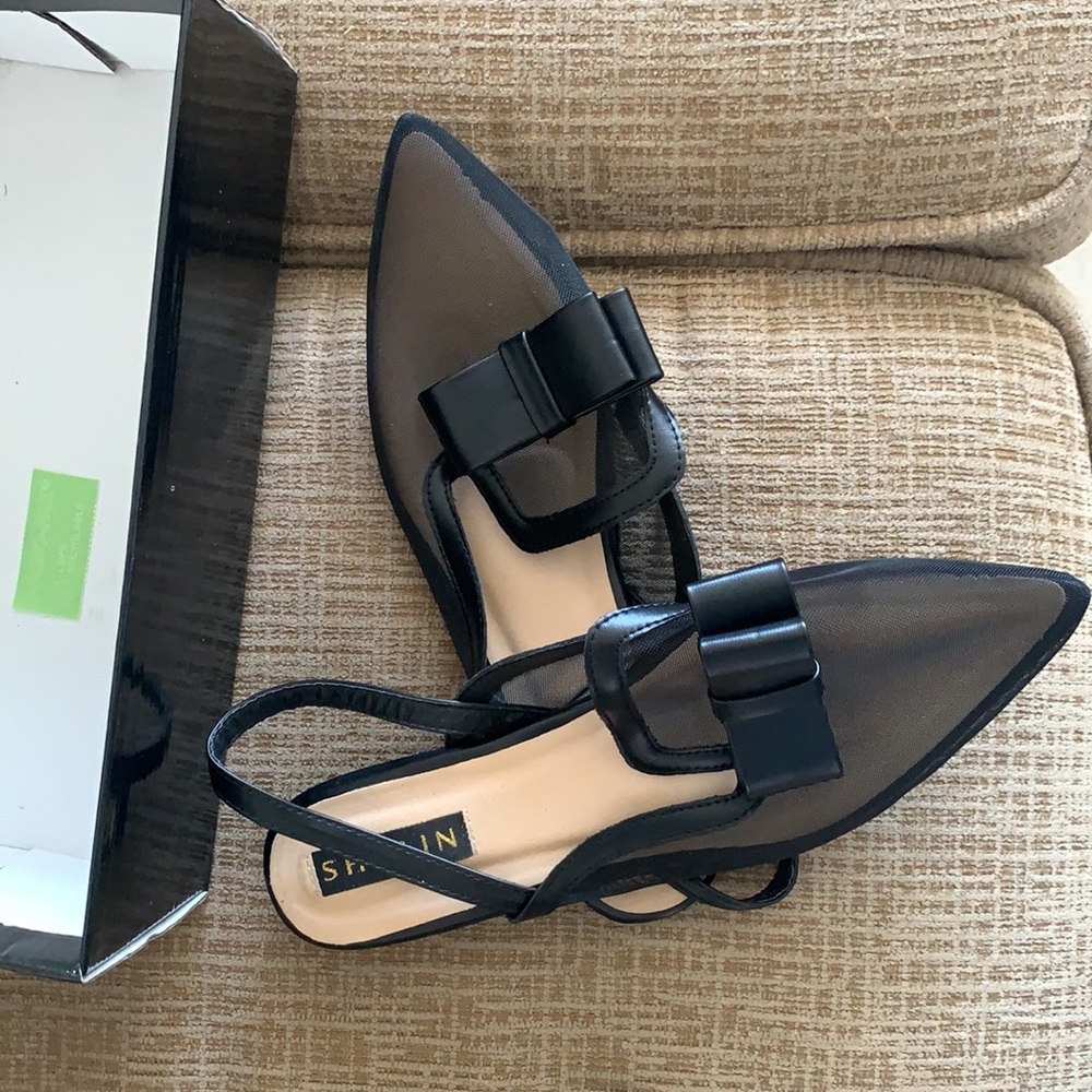 Shoes - Picture 4 of 4